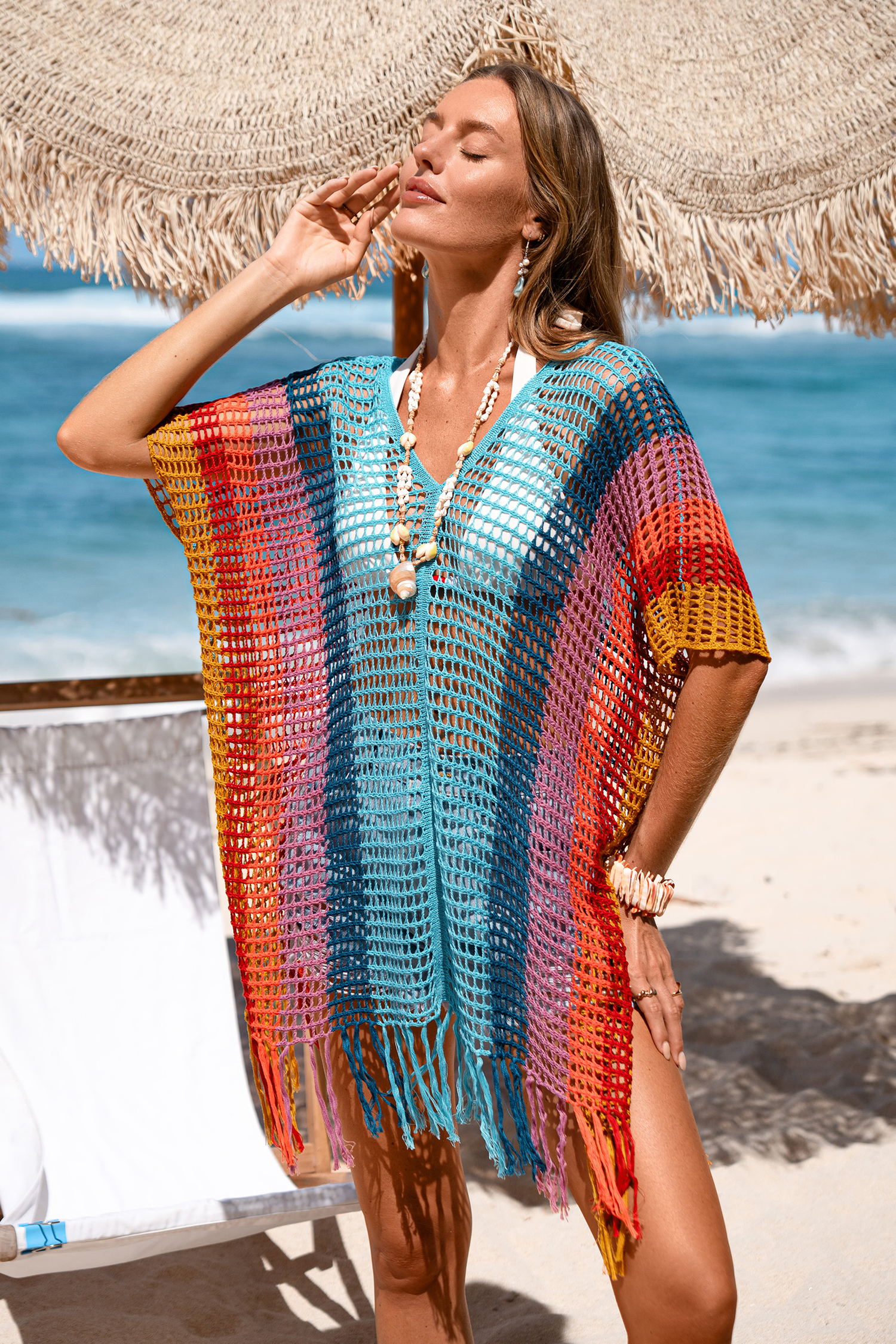 Gestreiftes V-Ausschnitt Mini-Strick-Strandkleid Gestreiftes V-Ausschnitt Mini-Strick-Strandkleid von CUPSHE
