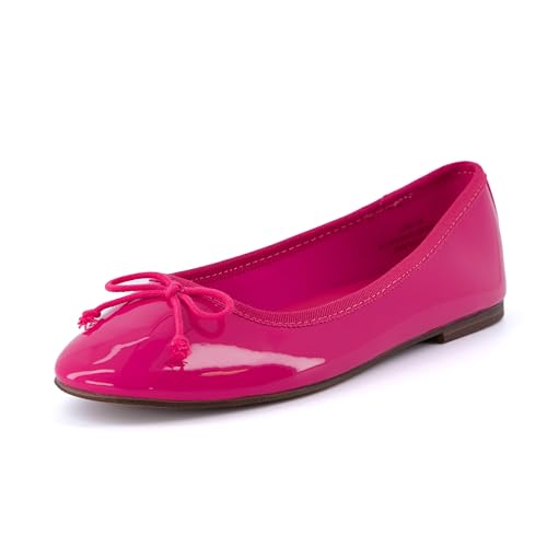 CUSHIONAIRE Como Bow Flat für Damen mit Memory Foam und Breiten Breiten erhältlich, Fuchsia Lack 40 EU von CUSHIONAIRE