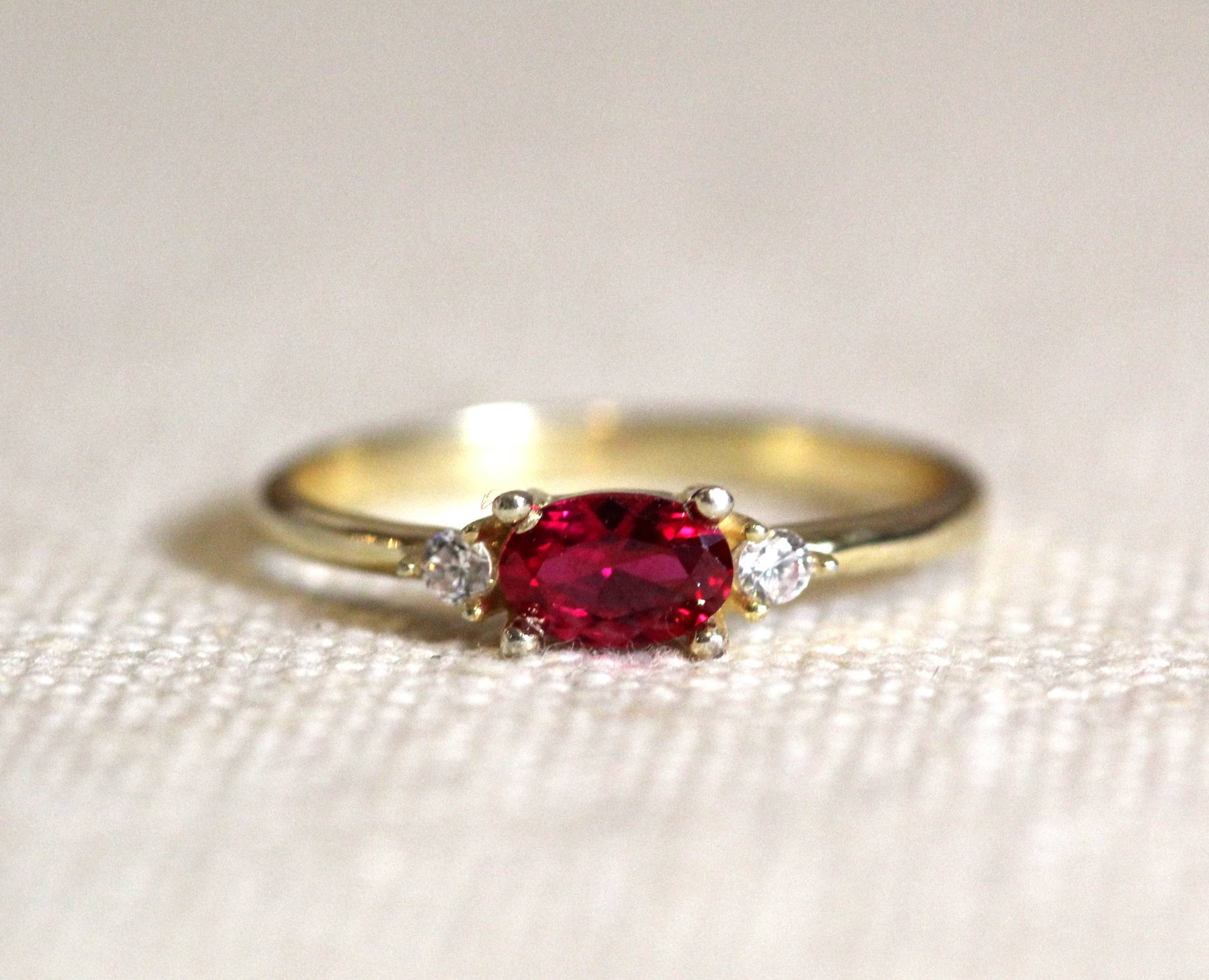14K Rubin Ring/Mit Diamant von CUSTOMFINEJEWELRYNYC