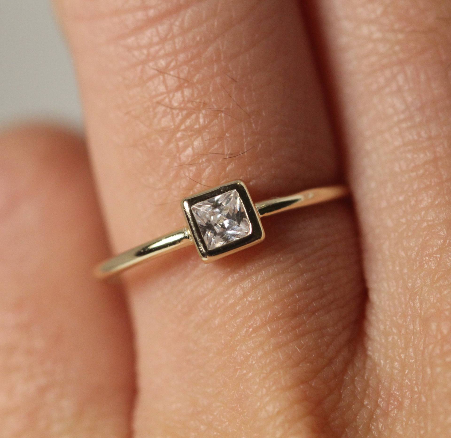 Diamant Einfacher Ring/Liebe Bester Schmuck Handmade in Nyc Geschenke Für Liebhaber von CUSTOMFINEJEWELRYNYC
