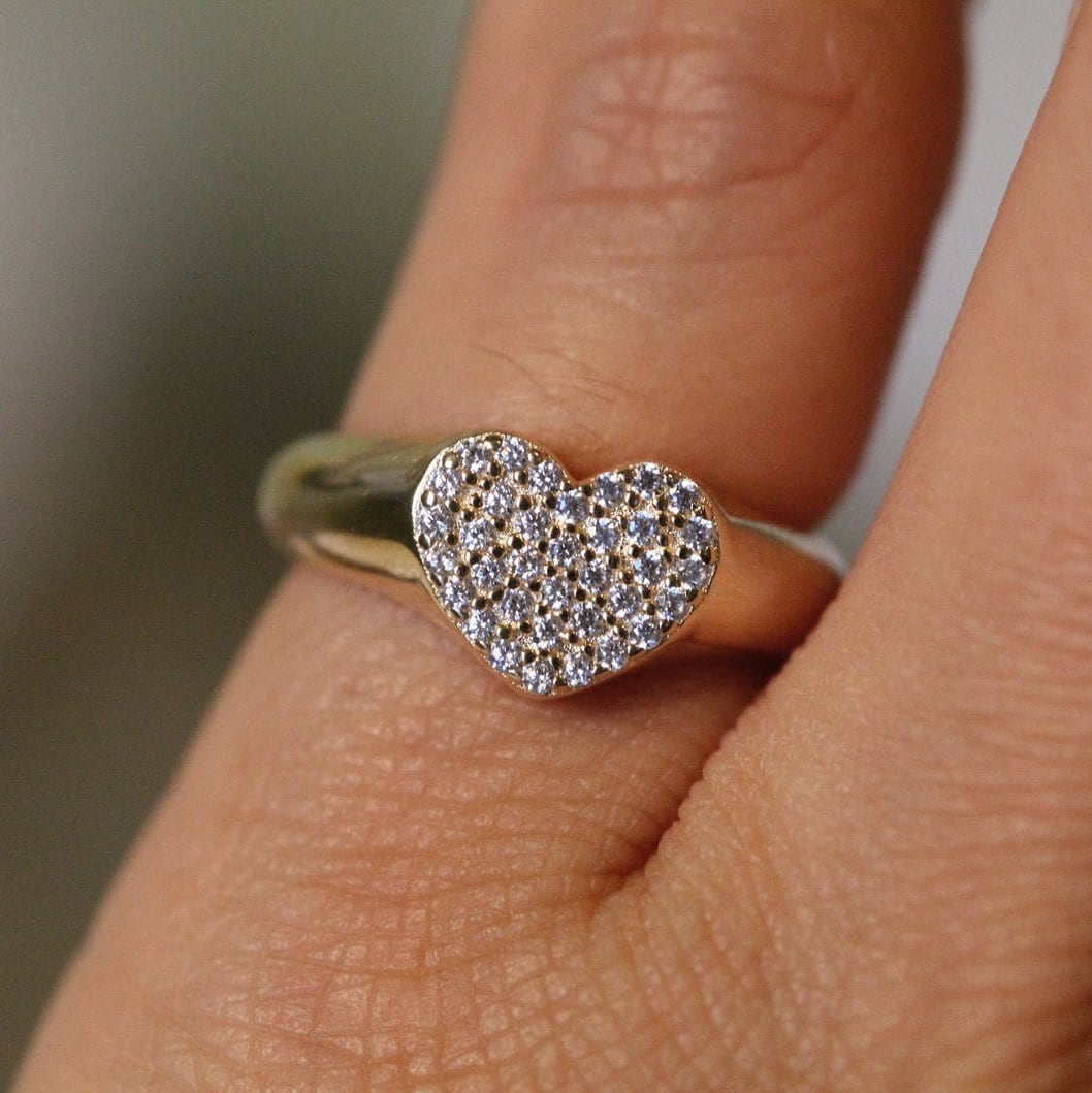 Diamant Pave Ring/Pinky Gold Siegelring Herz Liebe Handgemachte Ringe Bestes Geschenk Für Sie Frau von CUSTOMFINEJEWELRYNYC