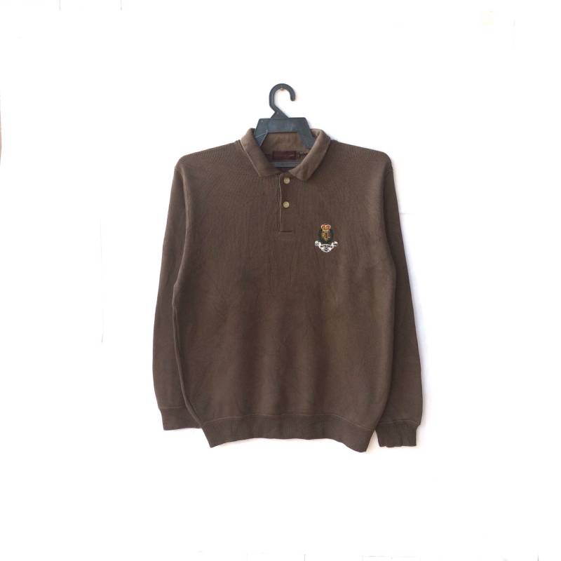 Chaps Ralph Lauren Spellout Stickerei Pullover Sweatshirt Halb Knopf Chaps Ralph Lauren Spellout Stickerei Pullover Sweatshirt Halb Knopf von CVichaivintage