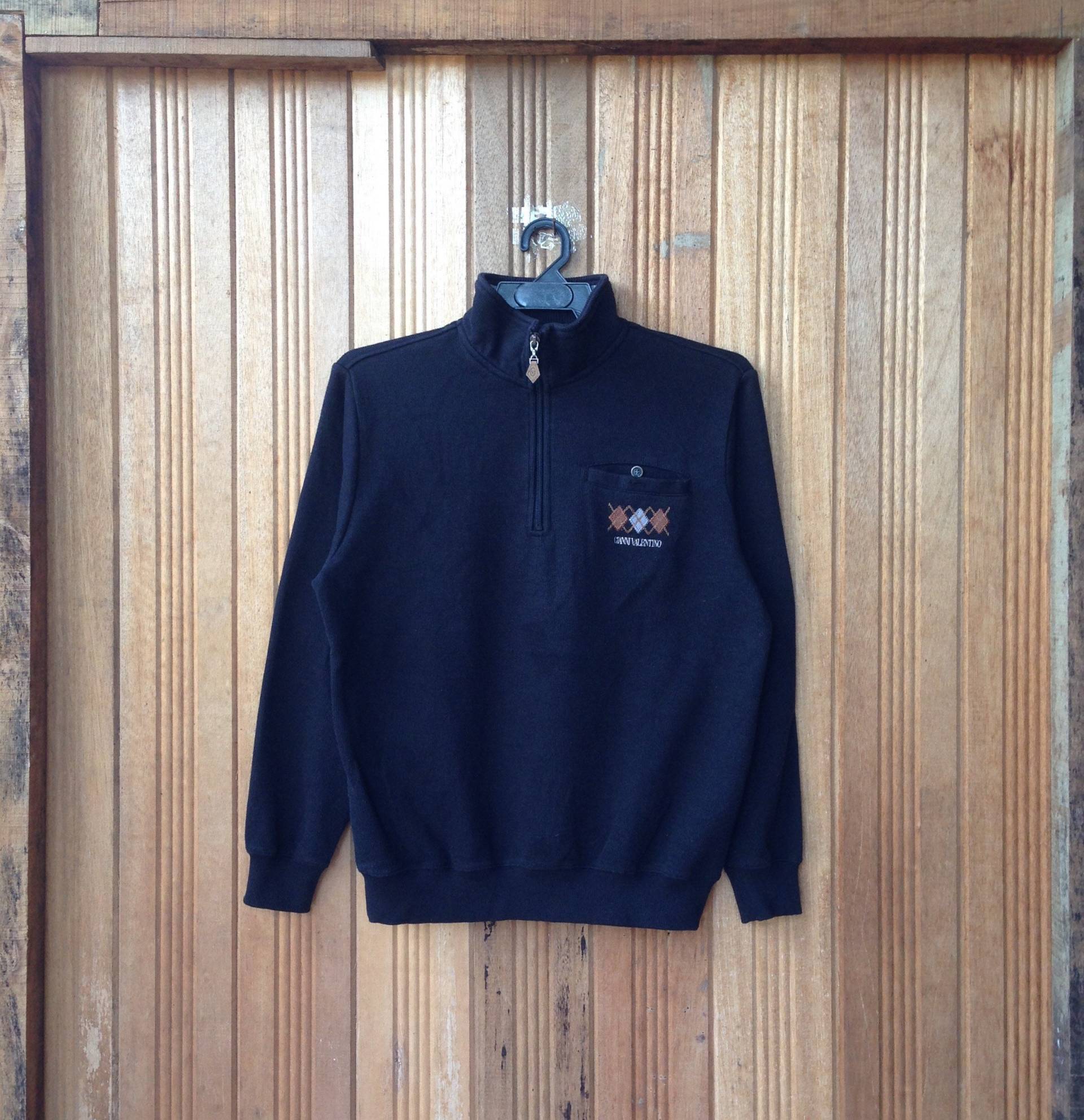 Gianni Valentino Spellout Stickerei Pullover Sweatshirt Half Zip von CVichaivintage