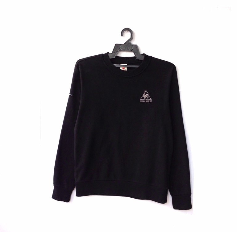 Le Coq Sportif Kleines Logo Spellout Stickerei Pullover Sweatshirt von CVichaivintage