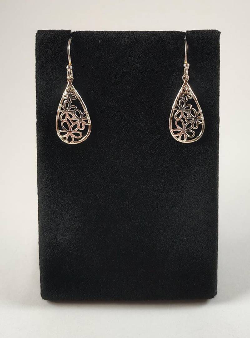 sterling Silber Blumen Ohrringe Von Chris Hay Handgefertigt von CWHStoneworks