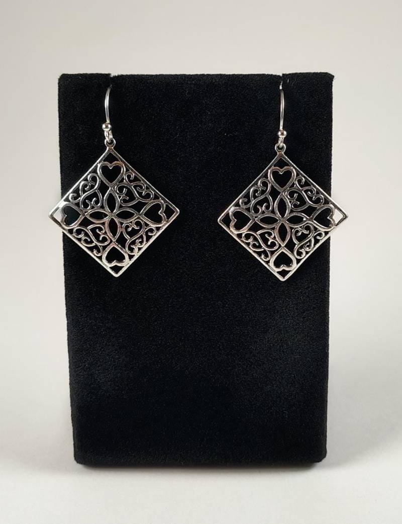 sterling Silber Blumen Und Herz Muster Ohrringe Handgemacht Von Chris Hay sterling Silber Blumen Und Herz Muster Ohrringe Handgemacht Von Chris Hay von CWHStoneworks