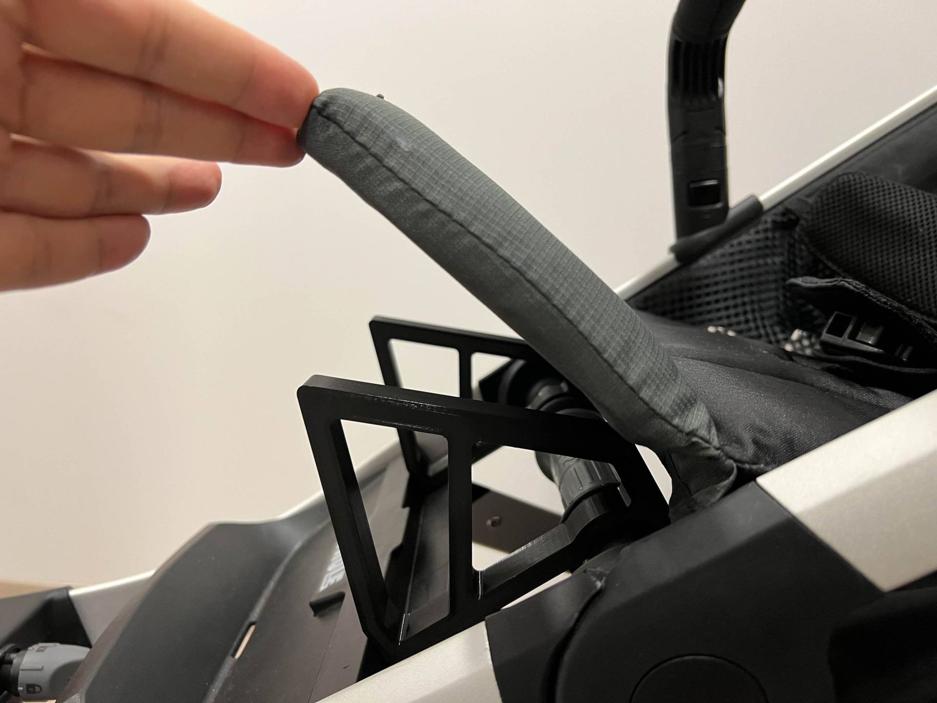 Zubehör Set Für Thule Urban Glide 2 - Beinstütze, Cupholder, Handyhalter, Durchgängige Rückenlehne Zubehör Set Für Thule Urban Glide 2 - Beinstütze, Cupholder, Handyhalter, Durchgängige Rückenlehne von CZKingdom