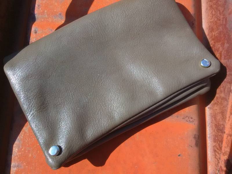 Olive Kupplung Olive Kupplung von Cabinetandcloset