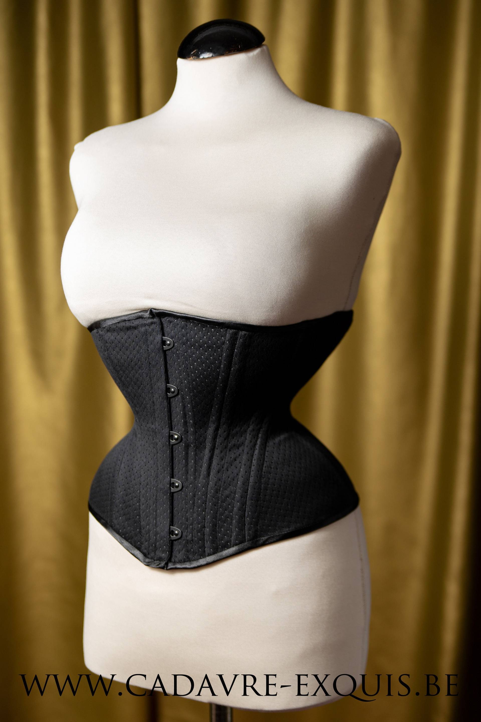 Taillenkorsett - Versandfertig von CadavreExquisCouture
