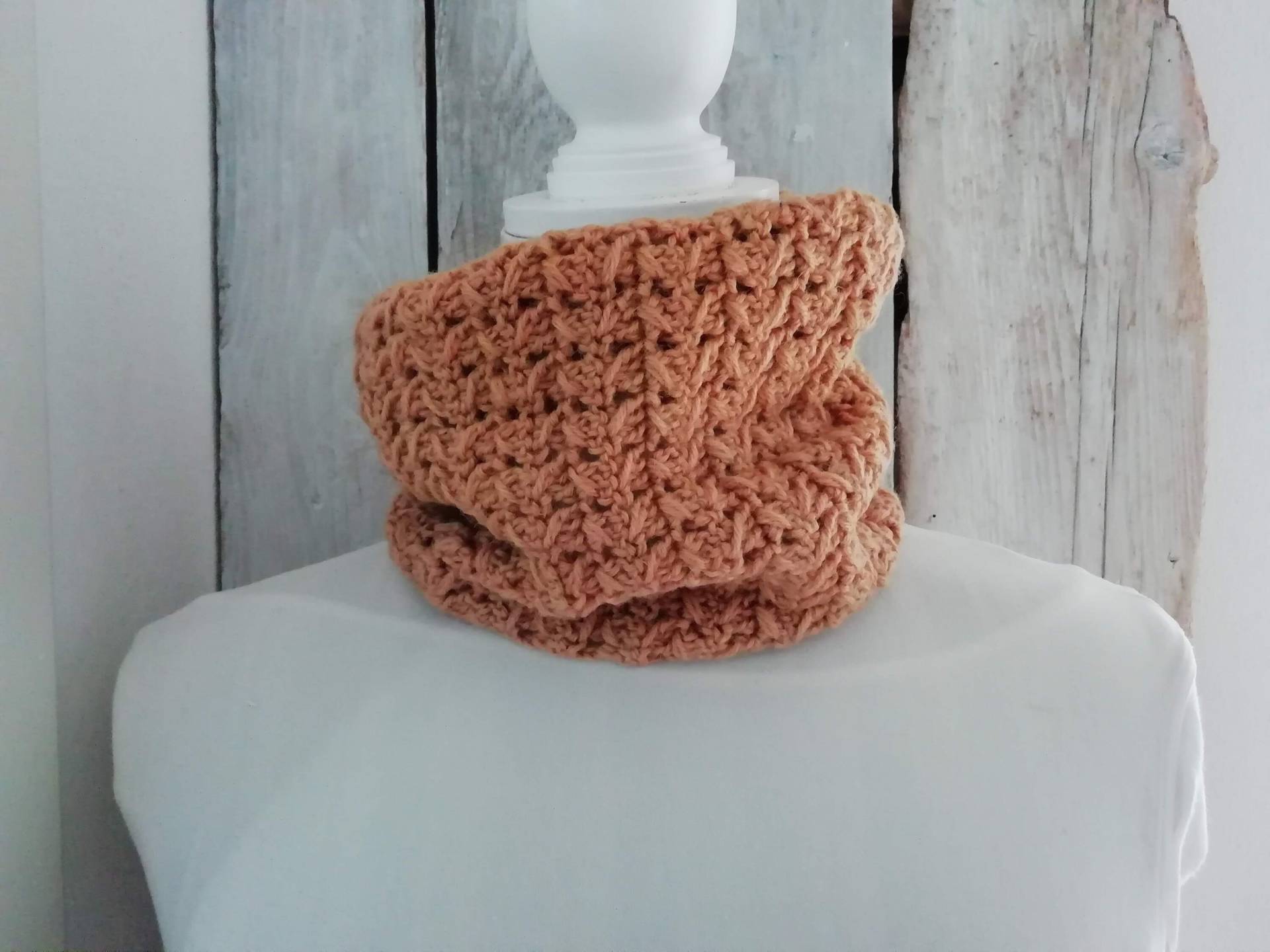 Fitolacca Halswärmer in Schafwolle von Cadelori