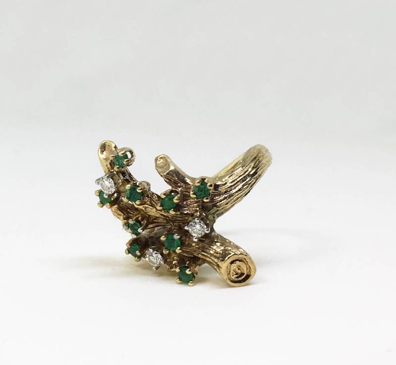 10K Gelbgold Natürlicher Smaragd | 0, 27 Ct Diamantring, Geschätzt 2.290 Usd von CaeruleumJewelry