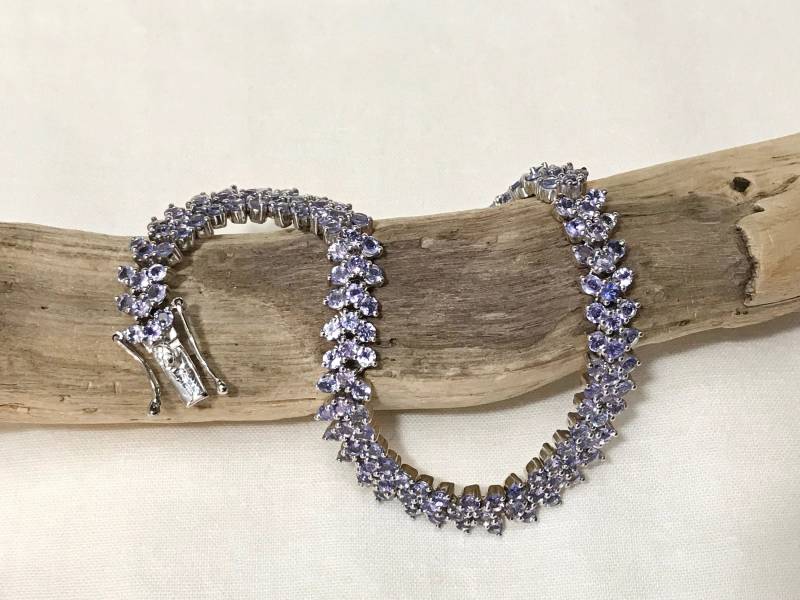 925 Silber Natürliche Tansanit Armband, Geschätzt 1.327 Usd von CaeruleumJewelry