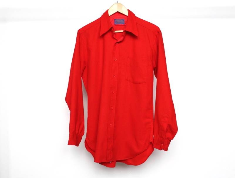 60S Pendleton Twin Peaks Roter Flanellhemd Herrengröße Medium, Pendleton , Wollhemd Hergestellt in Den Usa - Kostenloser Versand 60S Pendleton Twin Peaks Roter Flanellhemd Herrengröße Medium, Pendleton , Wollhemd Hergestellt in Den Usa - Kostenloser Versand von CairoVintage