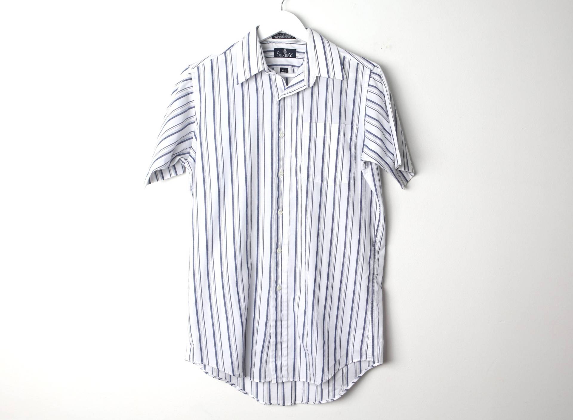 Grunge Skater Schulabbrecher Vintage Herren Ringelshirt Color Block Ringel Gestreift 90Er Jahre Button Up Size Extra Large Grunge Skater Schulabbrecher Vintage Herren Ringelshirt Color Block Ringel Gestreift 90Er Jahre Button Up Size Extra Large von CairoVintage