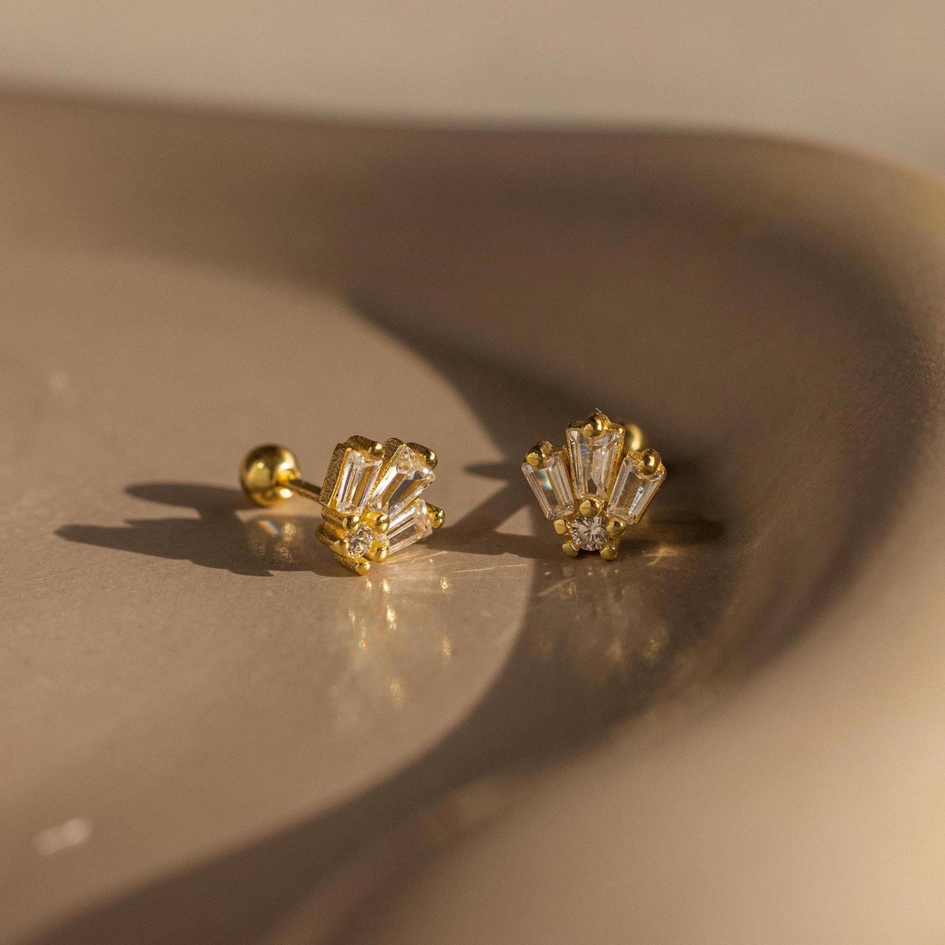 Art Deco Diamant Ohrstecker Von Caitlyn Minimalist Vintage Baguette Ball Zierlicher Hochzeitsschmuck Geschenk Für Sie Er609 von CaitlynMinimalist