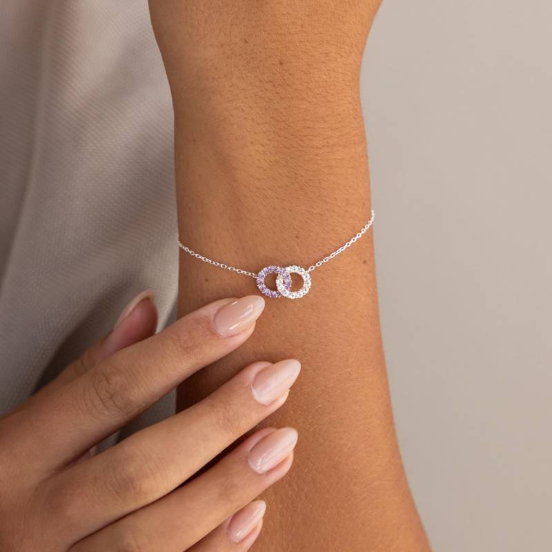 Benutzerdefinierte Eternity Birthstone Armband Von Caitlyn Minimalist Ineinandergreifendes Bettel Edelstein Schmuck Mutter Tochter Geschenk Bm66 von CaitlynMinimalist