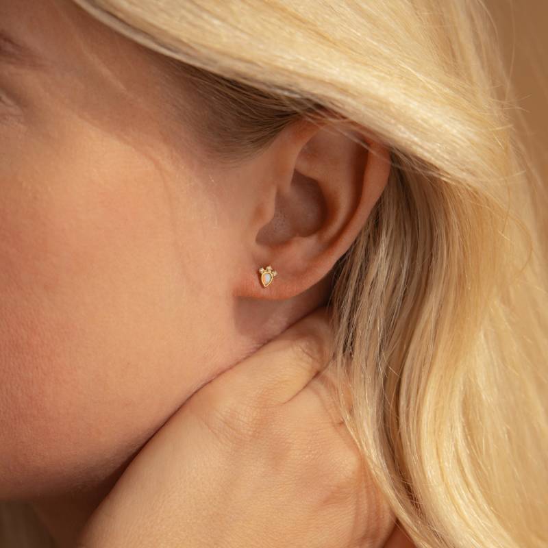 Teardrop Opal Ohrstecker Von Caitlynminimalist Zierliche Ohrringe in Gold & Silber Diamant Schmuck Brautgeschenk Er373 von CaitlynMinimalist