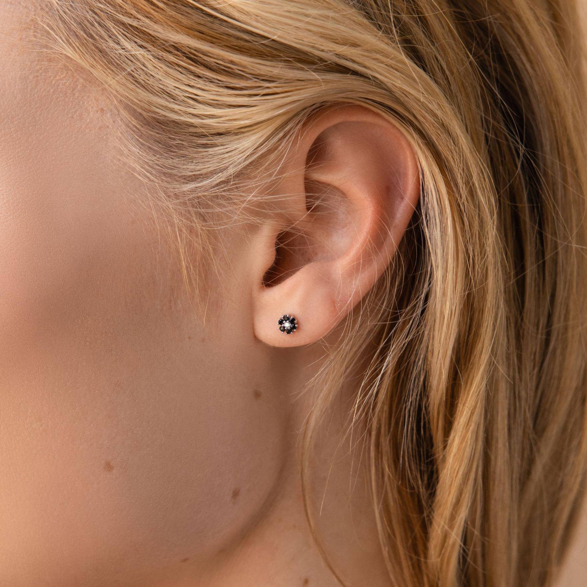 Zierliche Onyx Ohrstecker Von Caitlyn Minimalist Schwarzer Edelstein Blumen Ohrringe Silber Sommer Schmuck Tochter Geschenk Er510 Zierliche Onyx Ohrstecker Von Caitlyn Minimalist Schwarzer Edelstein Blumen Ohrringe Silber Sommer Schmuck Tochter Geschenk Er510 von CaitlynMinimalist