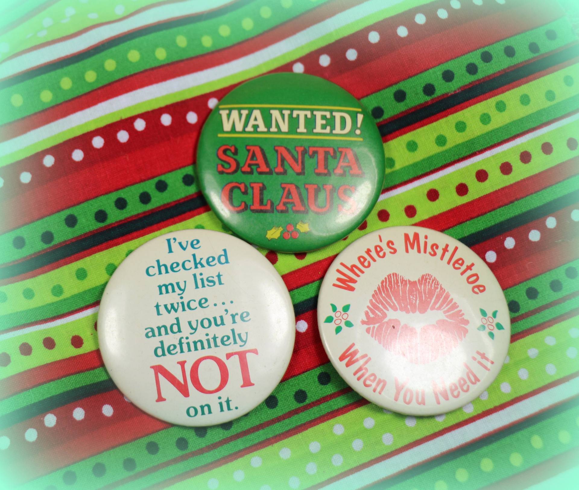 1 Vintage Weihnachts Button Pin 1 Vintage Weihnachts Button Pin von CaityAshBadashery