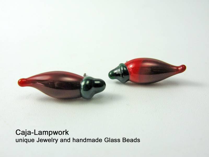 Chili Schoten Ohrstecker, Kleine Peperonis, Glas Chilis, Lampwork Schoten, Chirurgenstahl Stecker, Handgemachte Pfefferoni Ohrringe Chili Schoten Ohrstecker, Kleine Peperonis, Glas Chilis, Lampwork Schoten, Chirurgenstahl Stecker, Handgemachte Pfefferoni Ohrringe von CajasBoutique