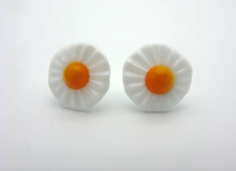 Kleine Weisse Gänseblümchen Ohrstecker, Kleine Glasblüten, Blümchen Blumen-Ohrschmuck, Handgemachte Glasblüten Kleine Weisse Gänseblümchen Ohrstecker, Kleine Glasblüten, Blümchen Blumen-Ohrschmuck, Handgemachte Glasblüten von CajasBoutique