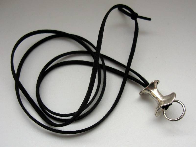 Sale - Lange Charmträgerkette Mit Designer Perle, Lange Kette Für Anhänger, Charmträger, Bettelkette von CajasBoutique