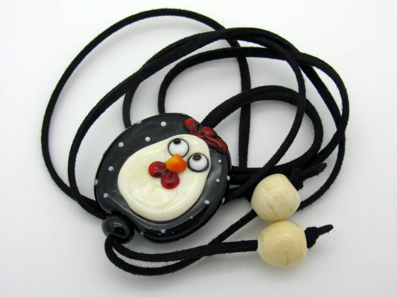 Lange Kette Mit Großem Lampwork Huhn Und Eiern, Hühnerkette, Huhn, Hühnchenkette, Für Den Hals Lange Kette Mit Großem Lampwork Huhn Und Eiern, Hühnerkette, Huhn, Hühnchenkette, Für Den Hals von CajasBoutique