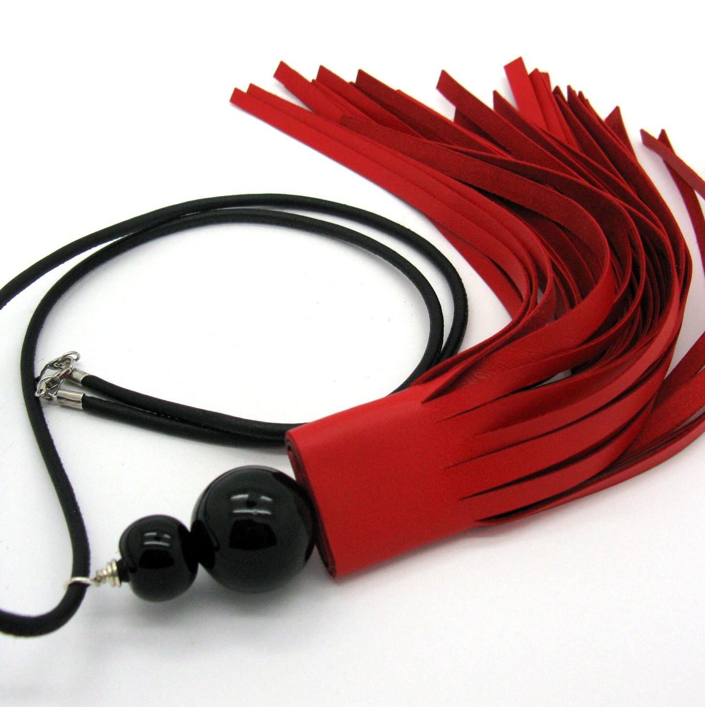 Lange Rot Schwarze Lampwork Kette Mit Handgefertigten Lederquast, Einzigartige Statement von CajasBoutique