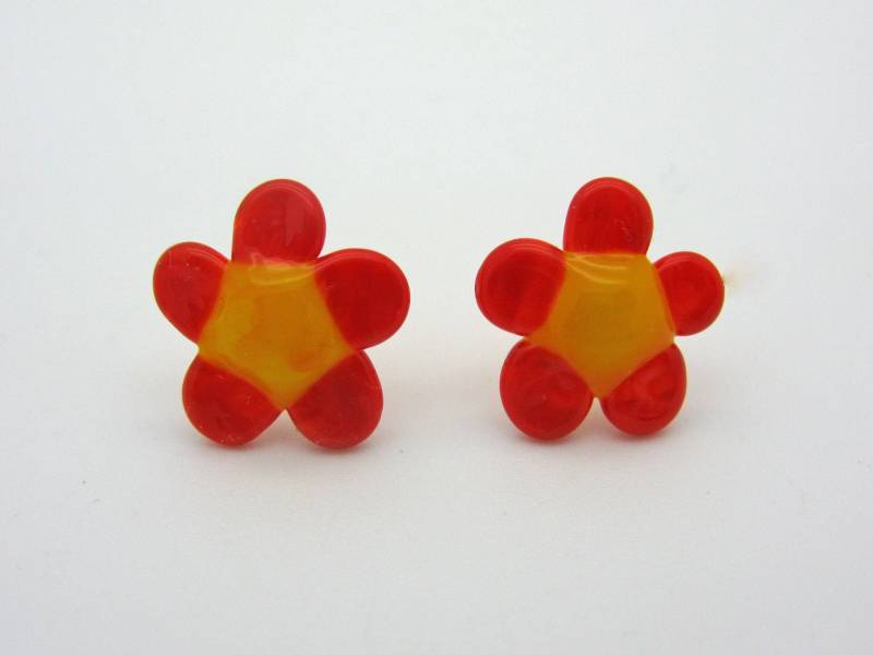 Orange Rote Daisy Ohrstecker, Glasblüten, Verspielter Blumen Ohrschmuck, Handgemachte Blümchen Ohrstecker Orange Rote Daisy Ohrstecker, Glasblüten, Verspielter Blumen Ohrschmuck, Handgemachte Blümchen Ohrstecker von CajasBoutique