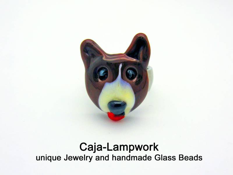 Ring Top Mit Braunem Hundekopf, Glas Gewinde, Einzigartig von CajasBoutique