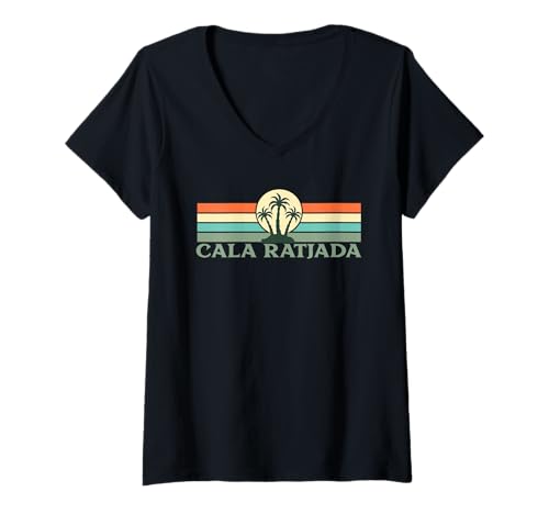 Damen Cala Ratjada Mallorca - Retro 70er 80er Jahre Surfer Bucht T-Shirt mit V-Ausschnitt Damen Cala Ratjada Mallorca - Retro 70er 80er Jahre Surfer Bucht T-Shirt mit V-Ausschnitt von Cala Ratjada Mallorca Retro Vintage
