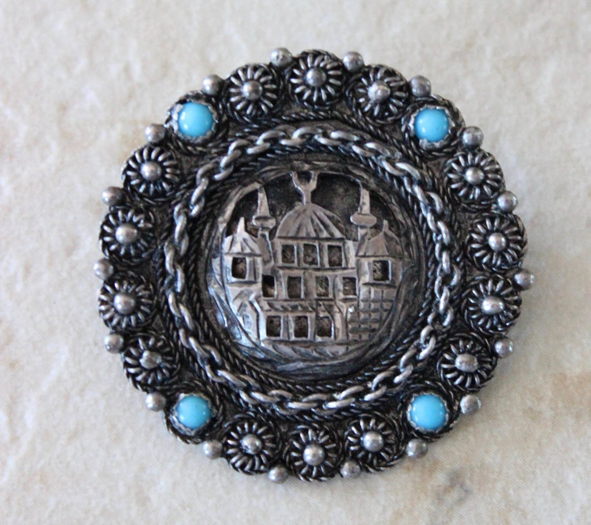 Vintage Kete 900 Sterling Silber Brosche Pin Mit Türkis Steinen Vintage Kete 900 Sterling Silber Brosche Pin Mit Türkis Steinen von Calessabay
