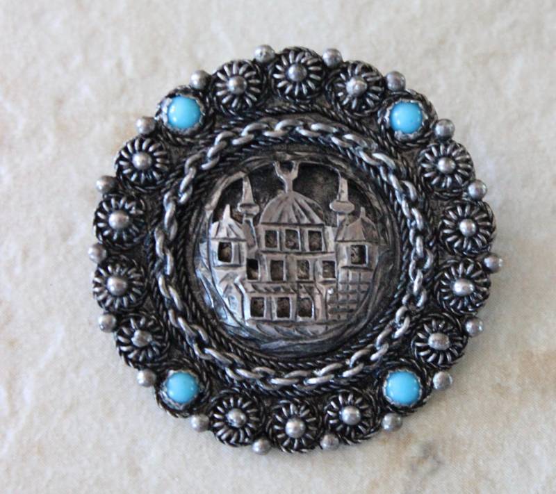 Vintage Kete 900 Sterling Silber Brosche Pin Mit Türkis Steinen Vintage Kete 900 Sterling Silber Brosche Pin Mit Türkis Steinen von Calessabay