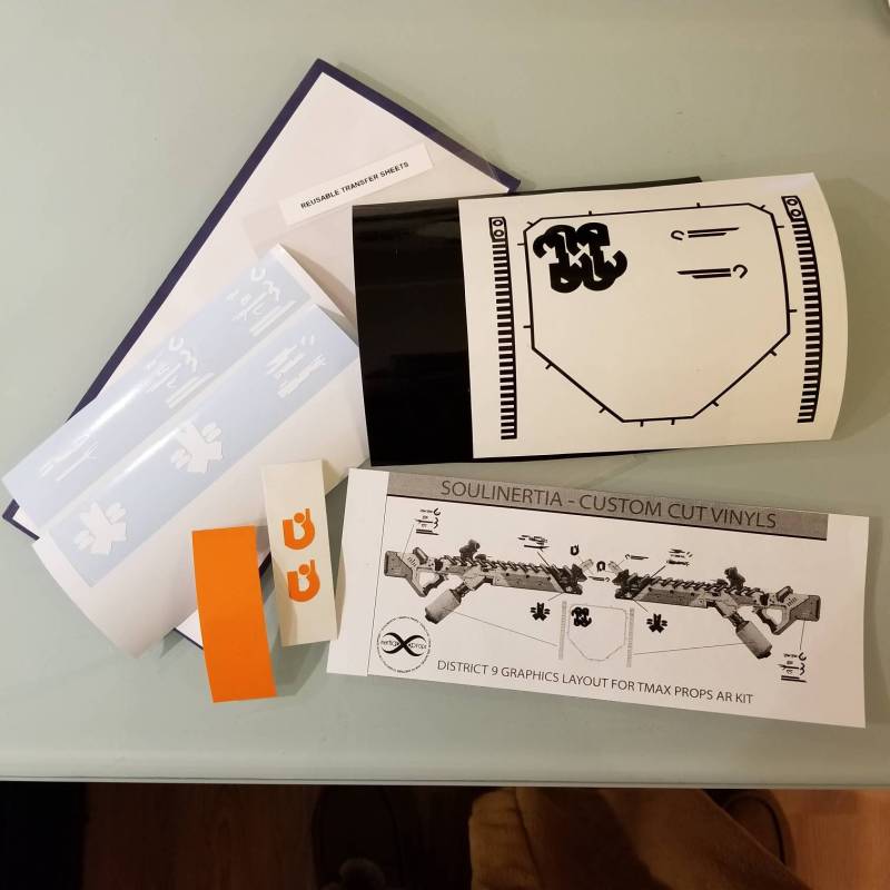 Distrikt 9 - Individuell Geschnittene Vinyls Für Das Tmax Props Ar Kit | Nur Vinyl Grafiken Distrikt 9 - Individuell Geschnittene Vinyls Für Das Tmax Props Ar Kit | Nur Vinyl Grafiken von CaliberCraftProps