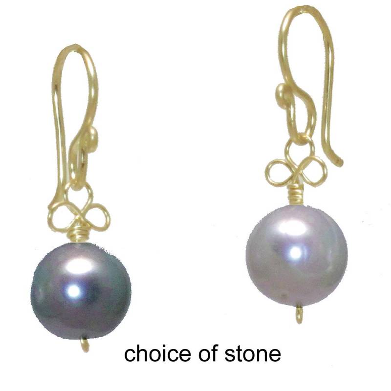 Wahl Der Perle Mit Filagree Draht Ohrringe Cosmopolitan 82 von CalicoJunoJewelry