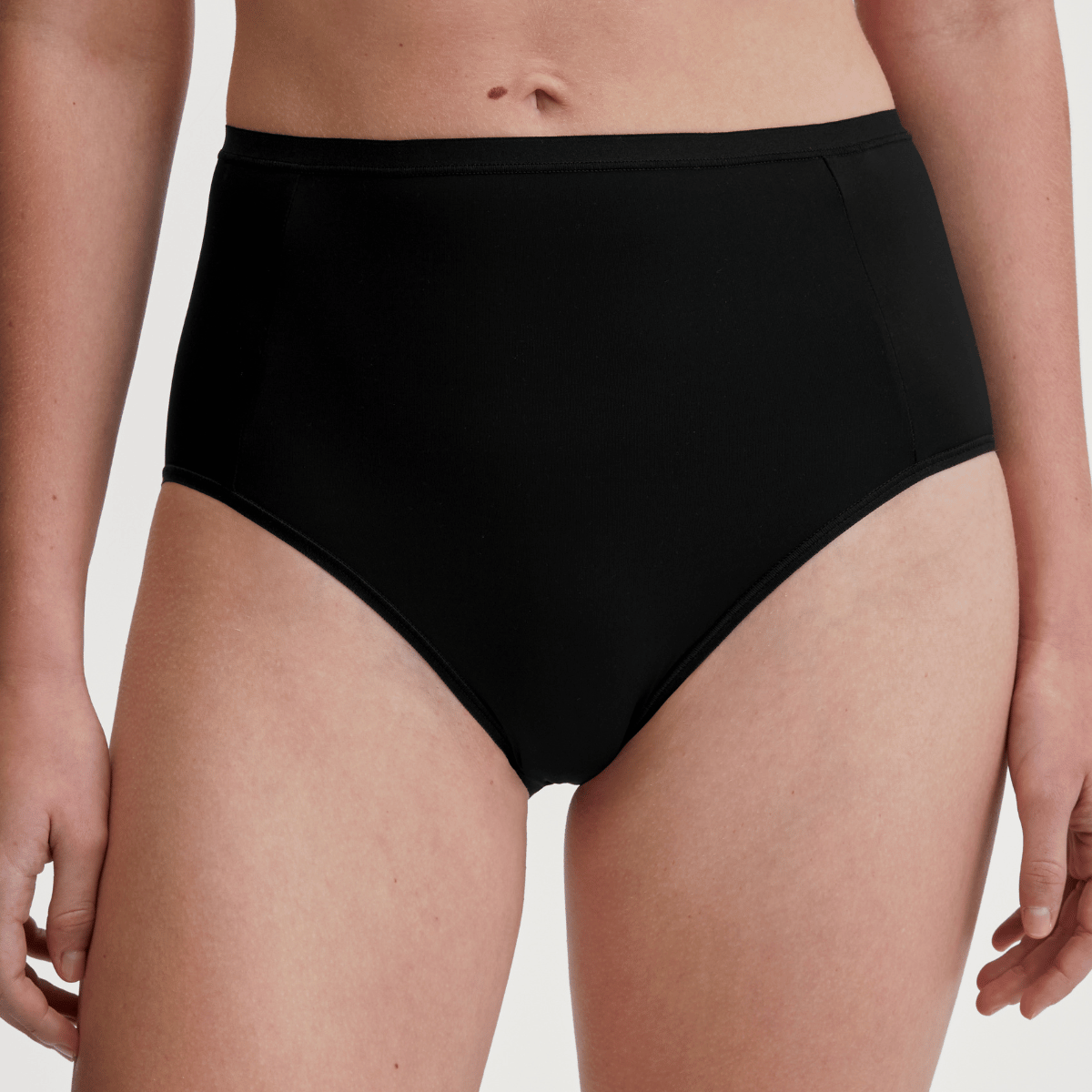 Calida Sleek Skin maxi Slip, Schwarz, Größe: M, Damen von Calida