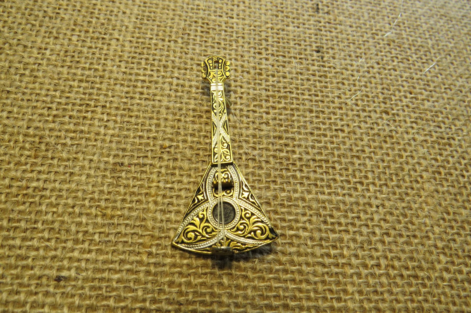 Mandoline Demoscene Brosche Spanien von Calidebs