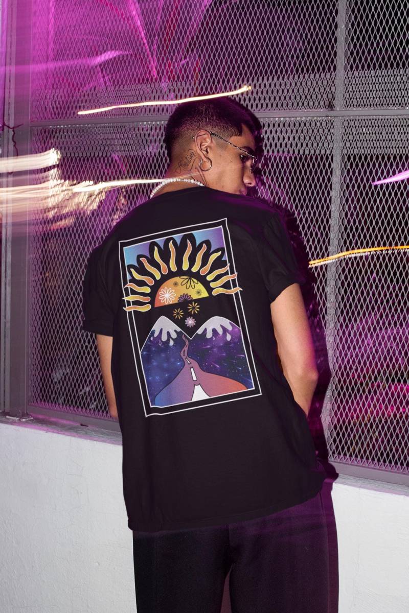 Mystic Sun T Shirt Psychedelic Unique Hand Drawn Design For Skater Free Spirit Style von Calle64
