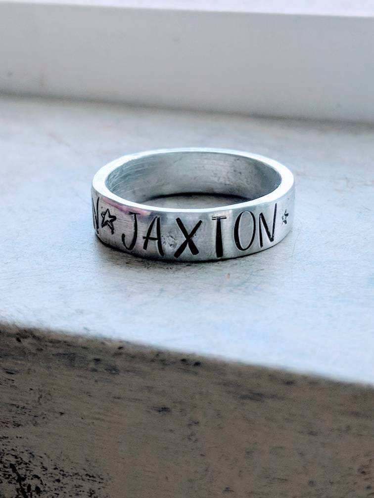 Handgestempelter Personalisierter Ring - Individuelles Namensgeschenk, Herrenring von CallieMaeCrafts