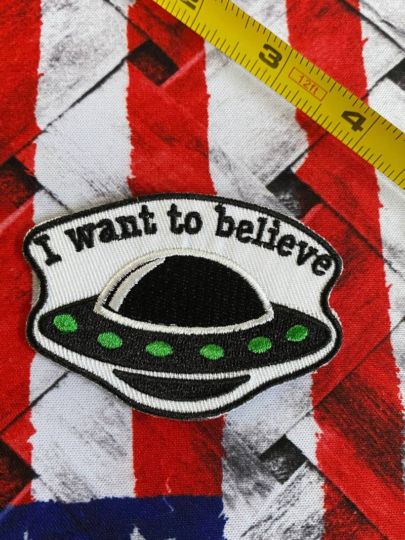 Bügel Patch Bestickter Aufnäher Custom - Tücher Punk Vintage 1x I Want To Believe von CallumKingWorkshop