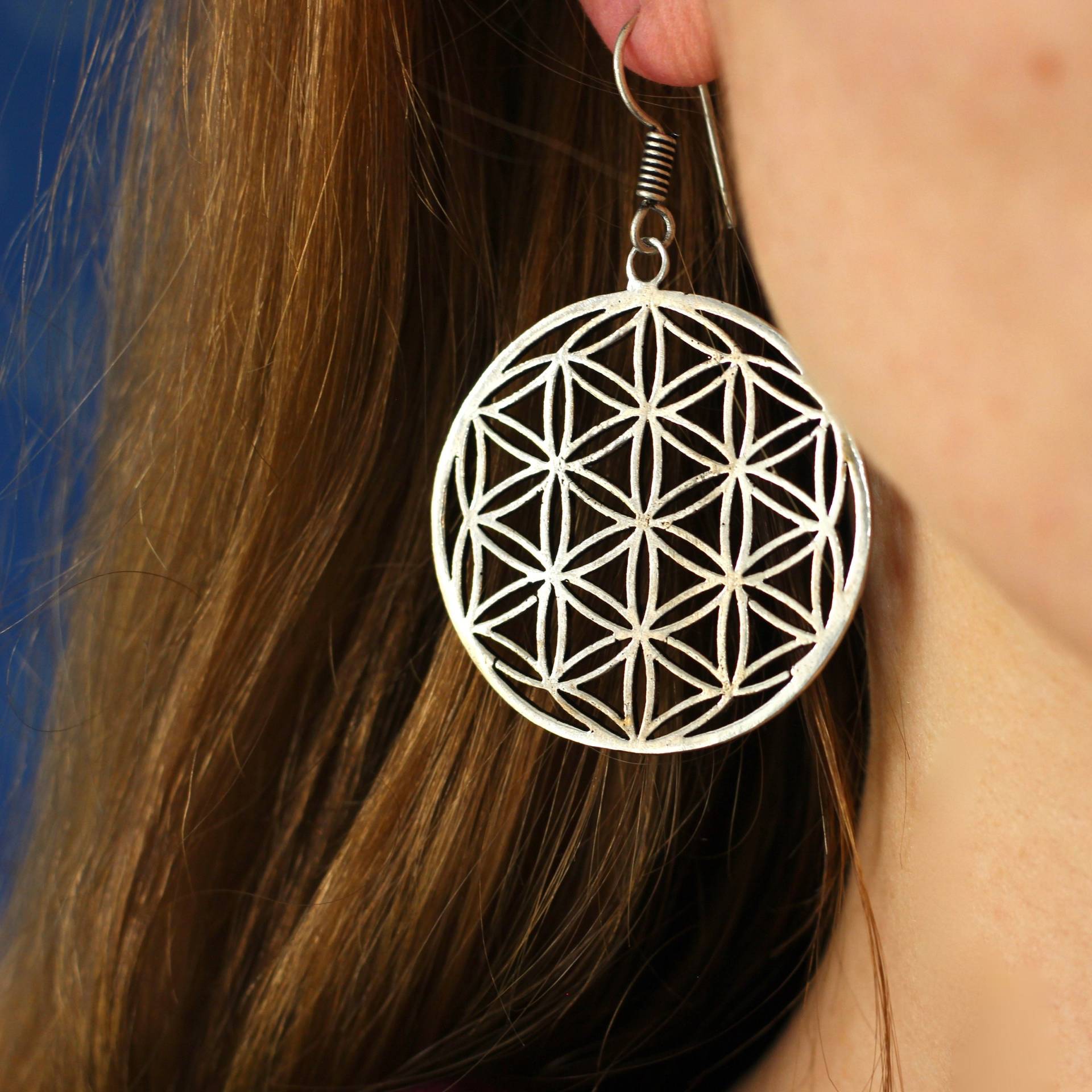 Große Blume Des Lebens Silber Ohrringe Mandala Statement Ethno Hippy Schmuck Spirituelle Geschenke Für Sie Heilige Geometrie Große Blume Des Lebens Silber Ohrringe Mandala Statement Ethno Hippy Schmuck Spirituelle Geschenke Für Sie Heilige Geometrie von CallunaClothing