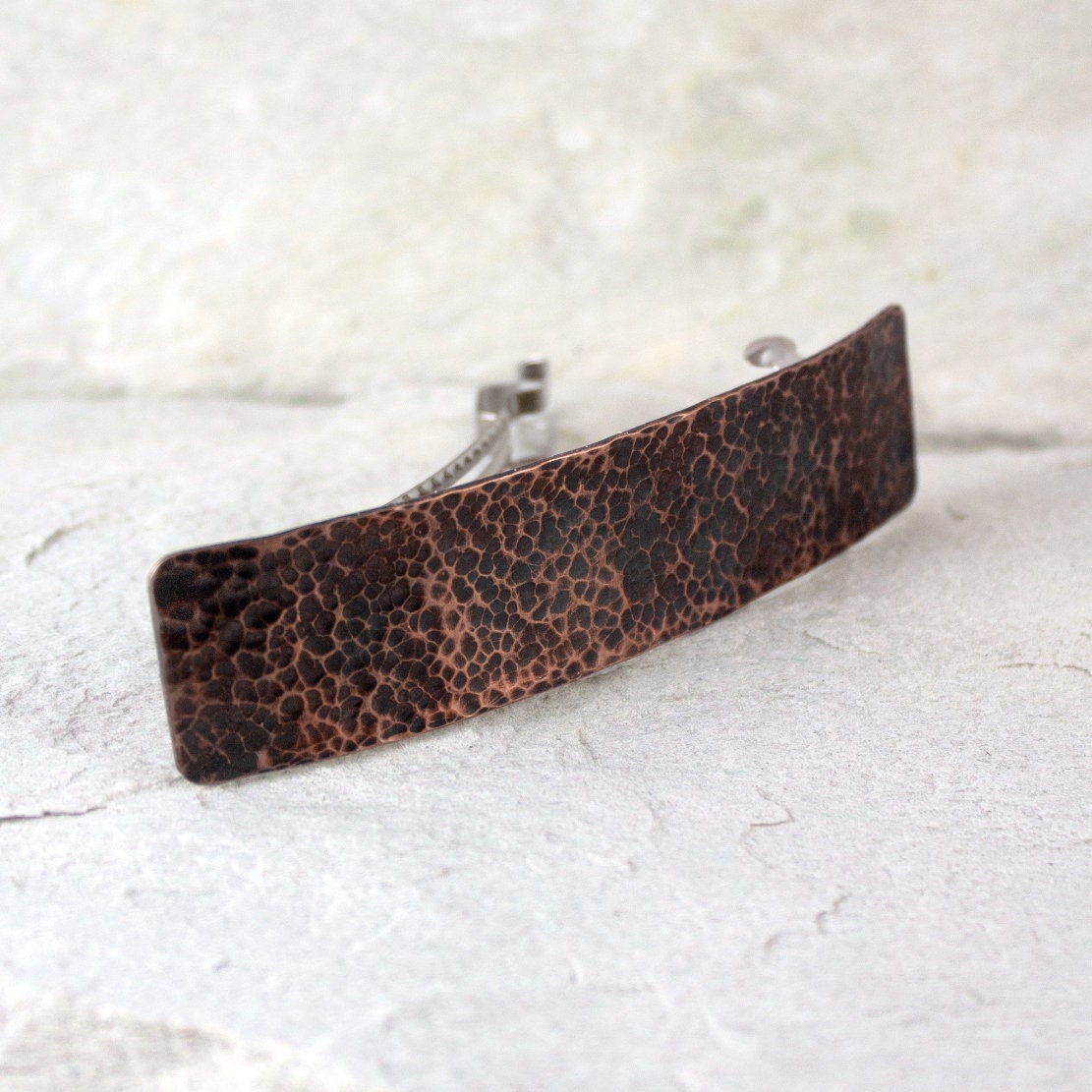 Rustikale Kupfer Haarspange - Gehämmerte Textur, Metall Haarspange. "Lava' Von Caltha von CalthaJewelry