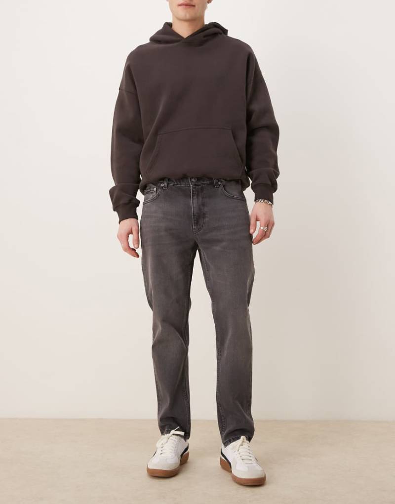 Calvin Klein Jeans - Dad-Jeans in schwarzer Waschung von Calvin Klein Jeans