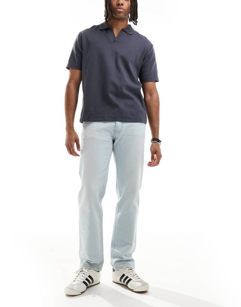 Calvin Klein Jeans - Gerade geschnittene Jeans in sonnengebleichter Waschung mit normalem Schnitt-Weiß von Calvin Klein Jeans