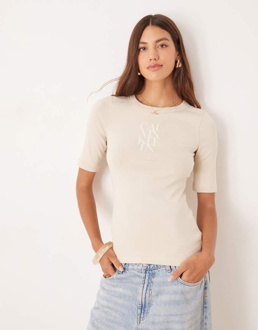 Calvin Klein Jeans - Geripptes Oberteil in Beige mit Schriftzug-Logo-Neutral von Calvin Klein Jeans