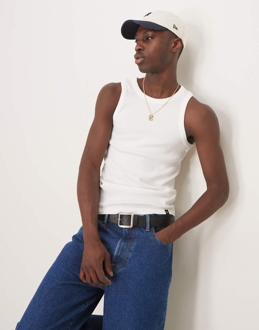 Calvin Klein Jeans - Geripptes Tanktop in Weiß von Calvin Klein Jeans