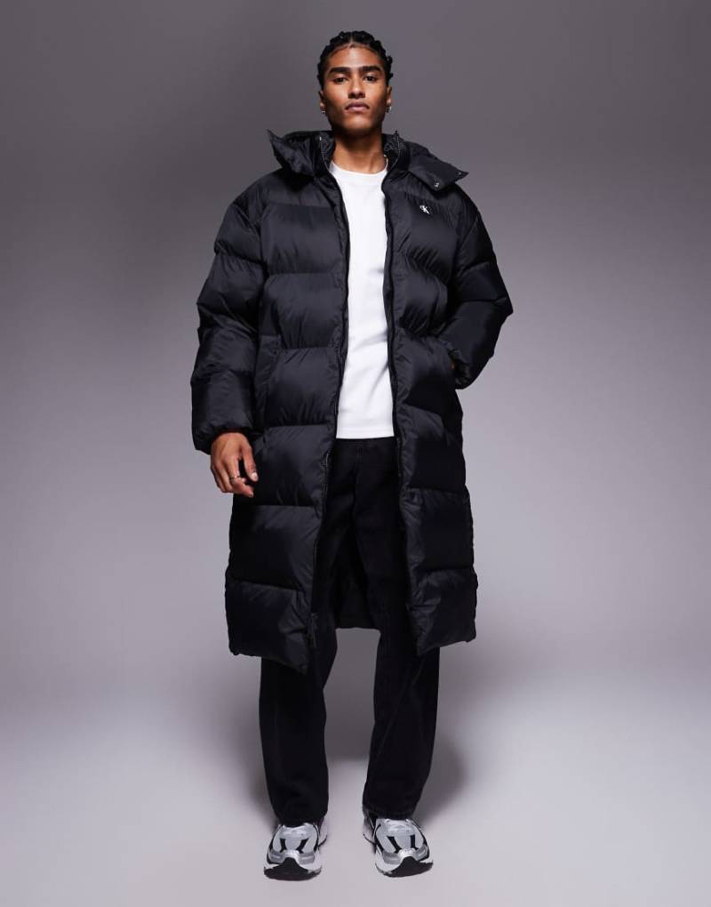 Calvin Klein Jeans - Gesteppte Longline-Pufferjacke in Schwarz von Calvin Klein Jeans