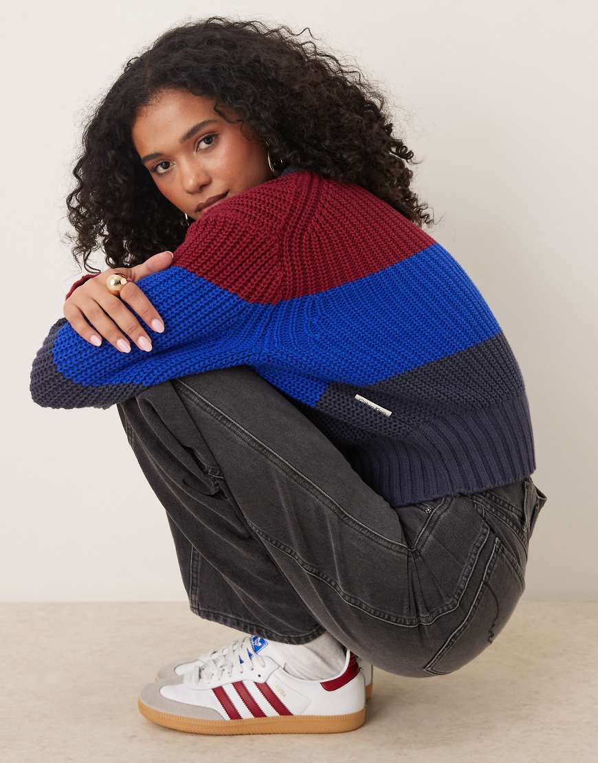 Calvin Klein Jeans - Grobstrick-Pullover mit Colour-Blocking-Design in Burgunderrot und Marineblau-Bunt von Calvin Klein Jeans