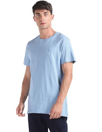 Calvin Klein Jeans Herren T-Shirt Kurzarm Ck Embro Badge Rundhalsausschnitt, Blau (Dusk Blue), XS von Calvin Klein