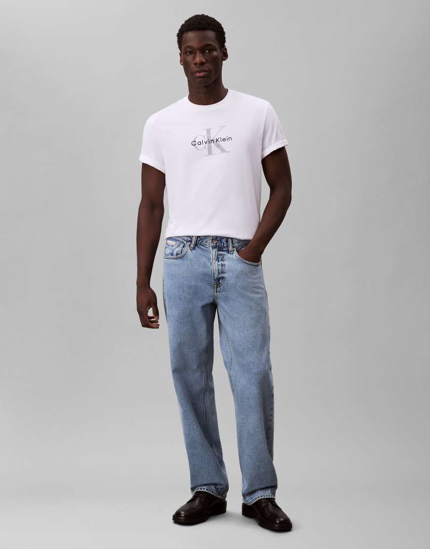 Calvin Klein Jeans - Jeans im 90er-Stil mit geradem Schnitt in Stone-Waschung-Neutral von Calvin Klein Jeans